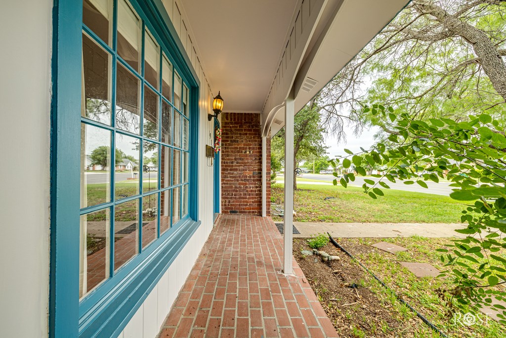 1902 College Hills Blvd, San Angelo, Texas image 7