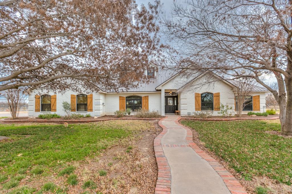 1522 Riverwood Dr, San Angelo, Texas image 1