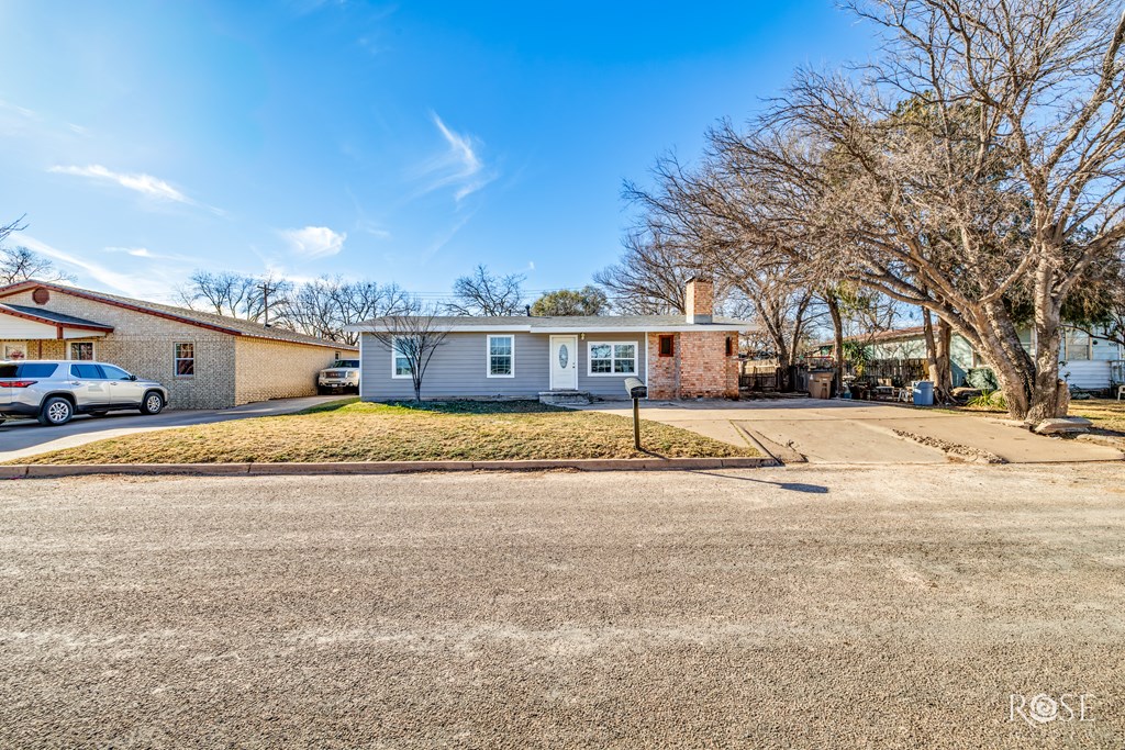 1611 Mission Ave, San Angelo, Texas image 4