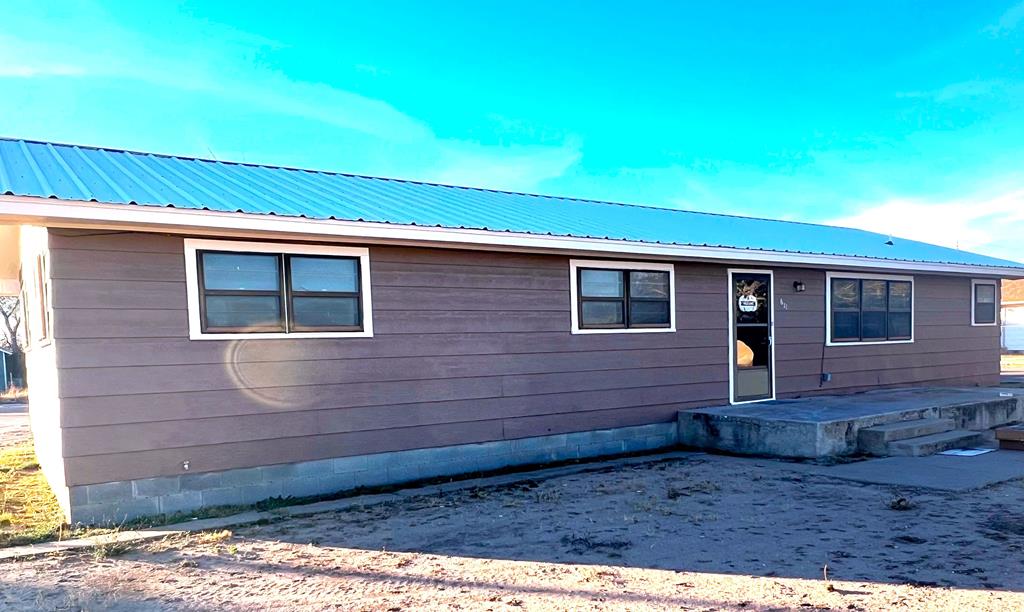 611 Halff St, Rankin, Texas image 1