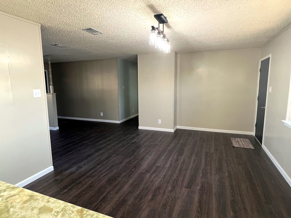 611 Halff St, Rankin, Texas image 3