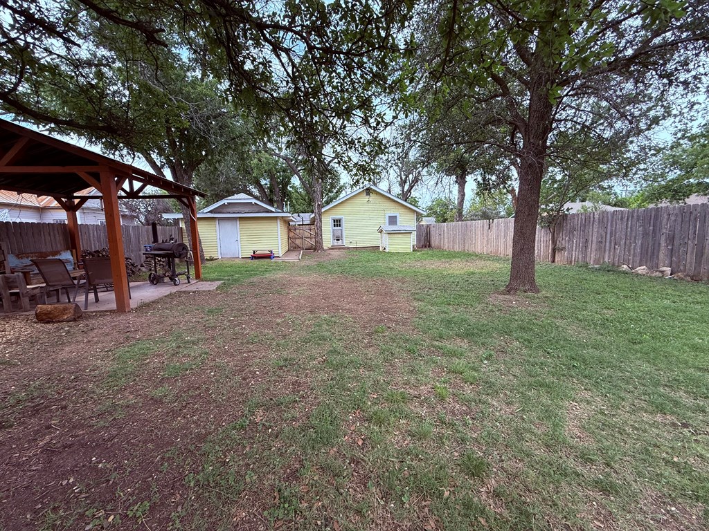 714 Duke St, Eden, Texas image 22