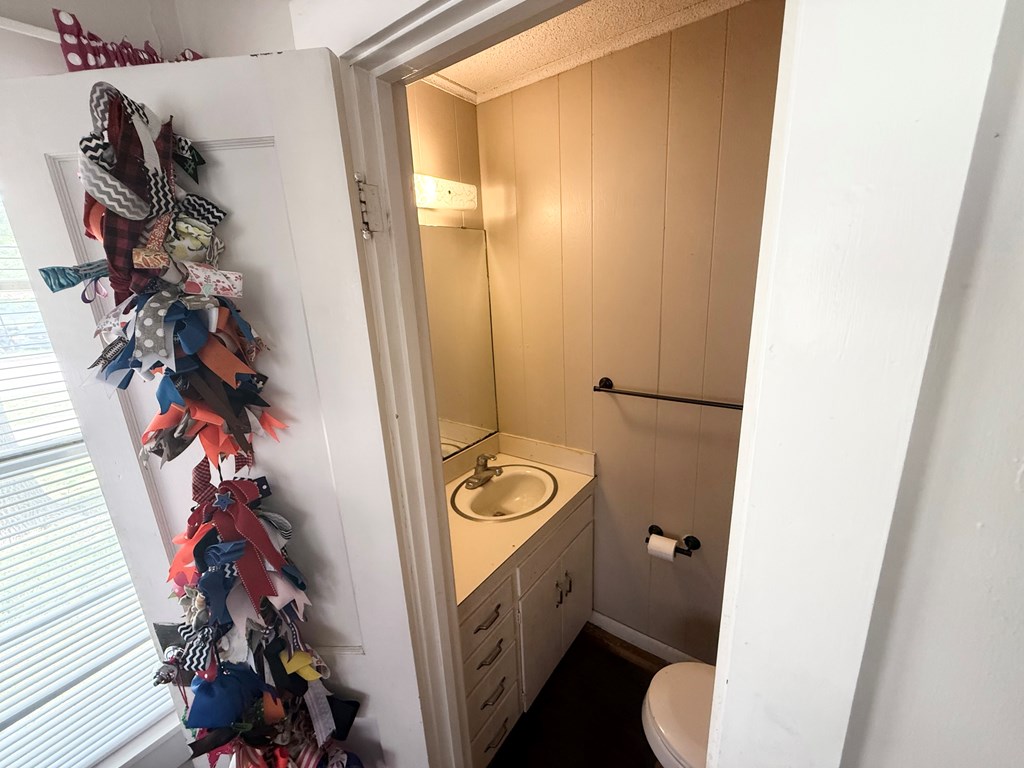 714 Duke St, Eden, Texas image 11