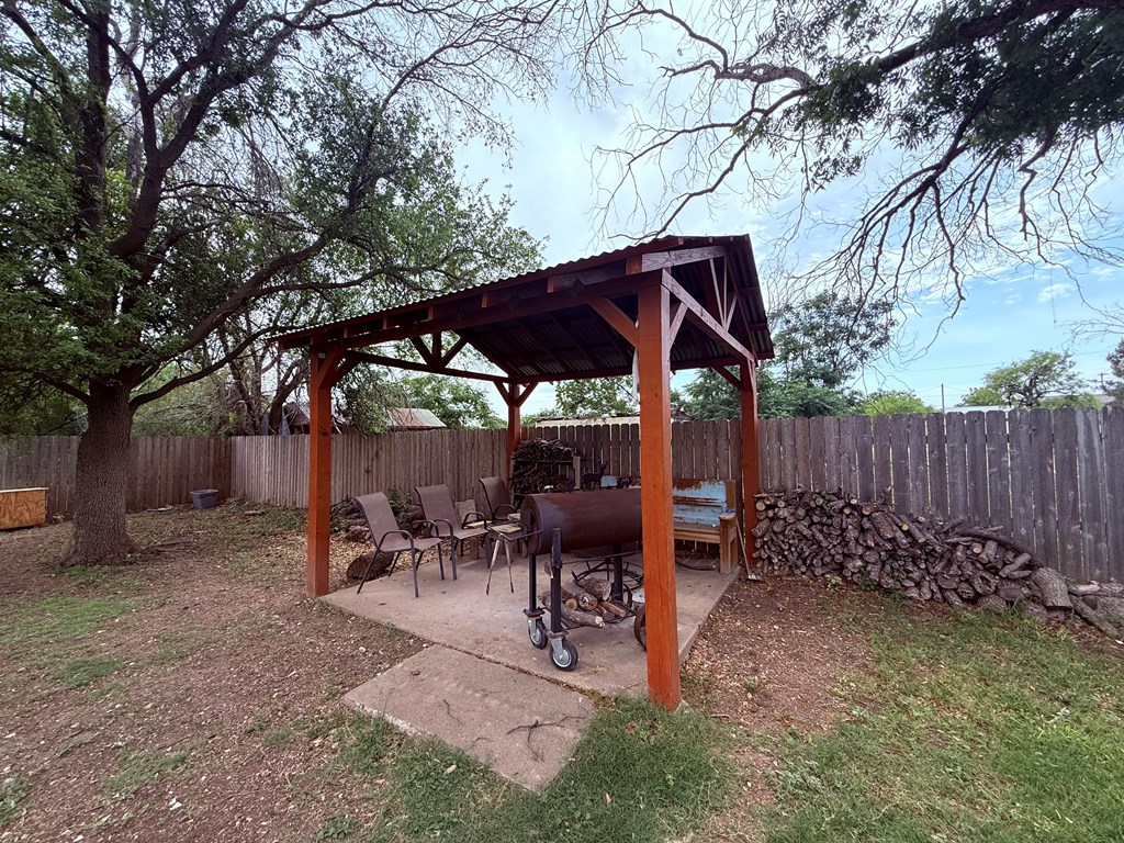 714 Duke St, Eden, Texas image 21