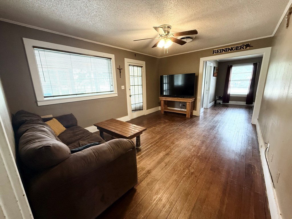 714 Duke St, Eden, Texas image 13
