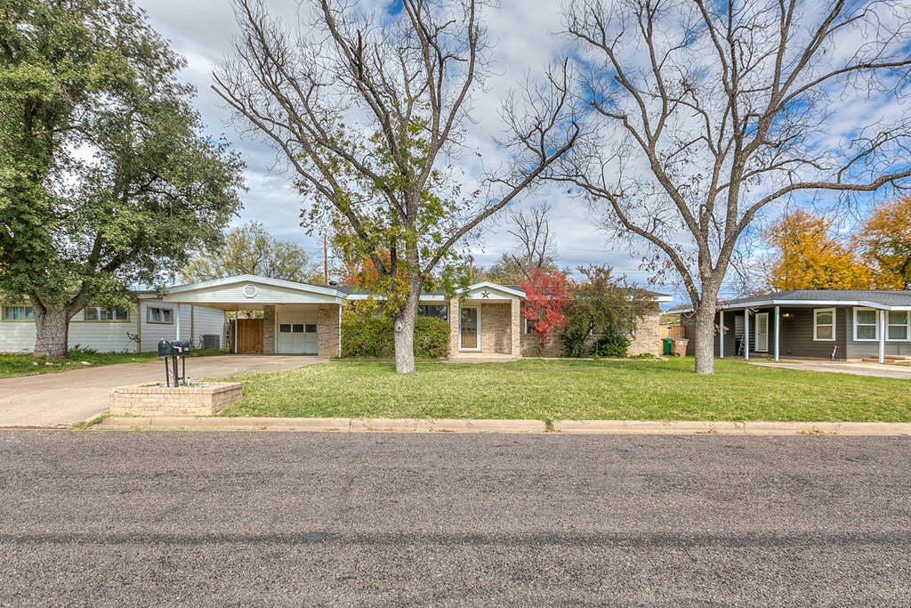 2608 Princeton Ave, San Angelo, Texas image 2