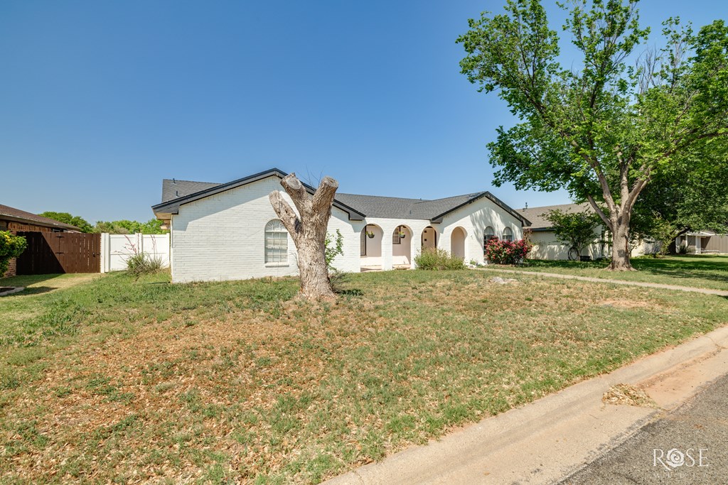 3802 Tridens Trail, San Angelo, Texas image 4