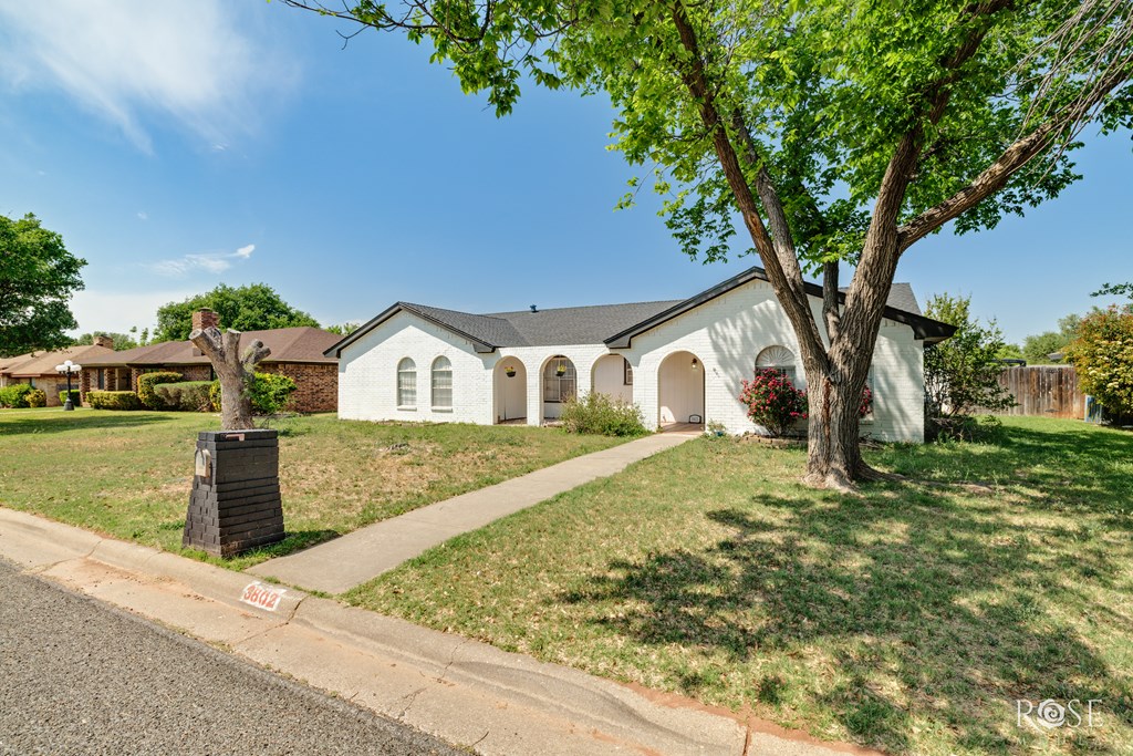 3802 Tridens Trail, San Angelo, Texas image 3