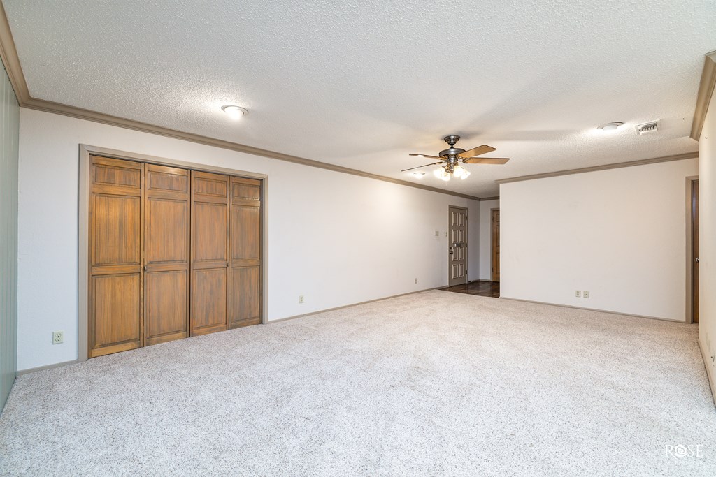 San Angelo, Texas 76901, United States, 2 Bedrooms Bedrooms, ,2 BathroomsBathrooms,Residential,Pending,68712