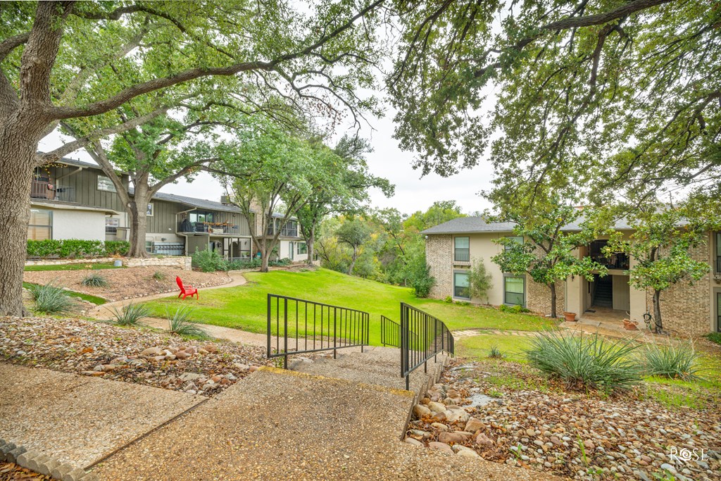 San Angelo, Texas 76901, United States, 2 Bedrooms Bedrooms, ,2 BathroomsBathrooms,Residential,Pending,68712