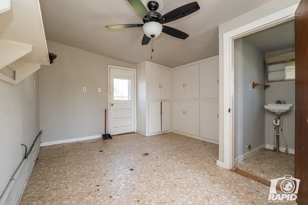 18 8th St, Sterling City, Texas image 16