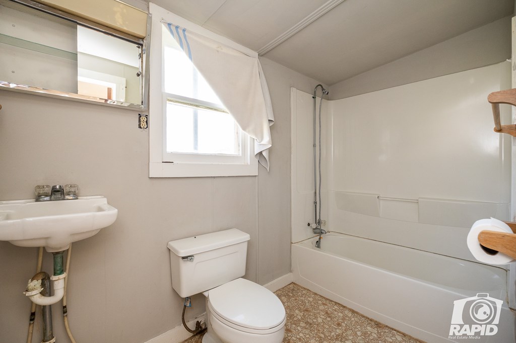 18 8th St, Sterling City, Texas image 18