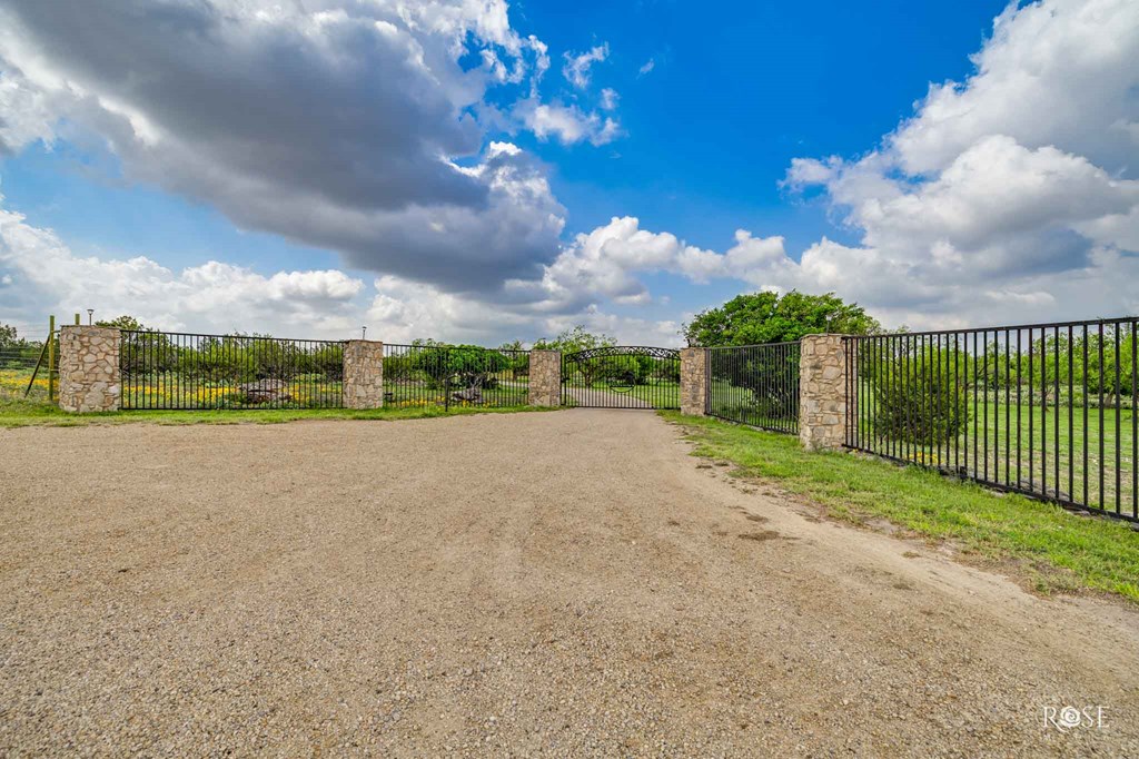 2799 Ridge Lane Rd, Christoval, Texas image 2