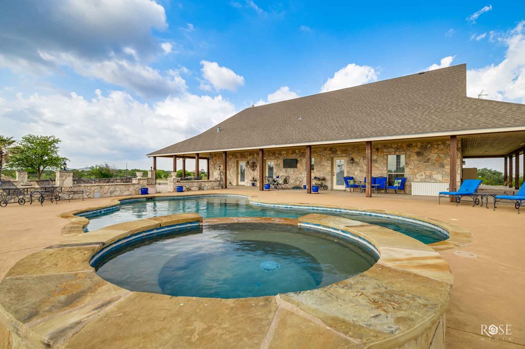 2799 Ridge Lane Rd, Christoval, Texas image 5