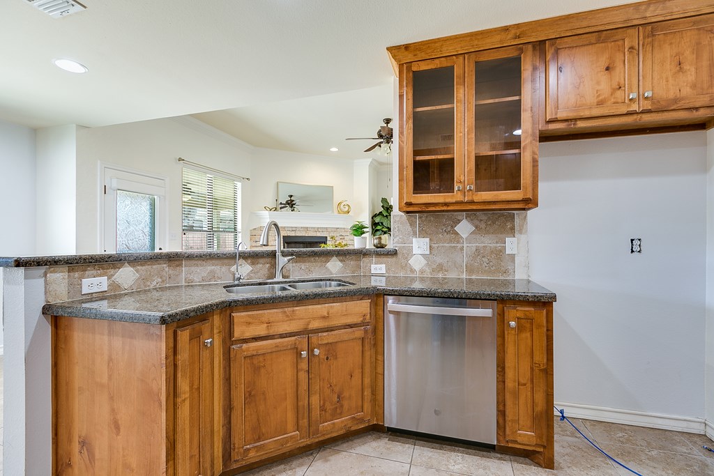 1113 Windemere Circle, San Angelo, Texas image 16