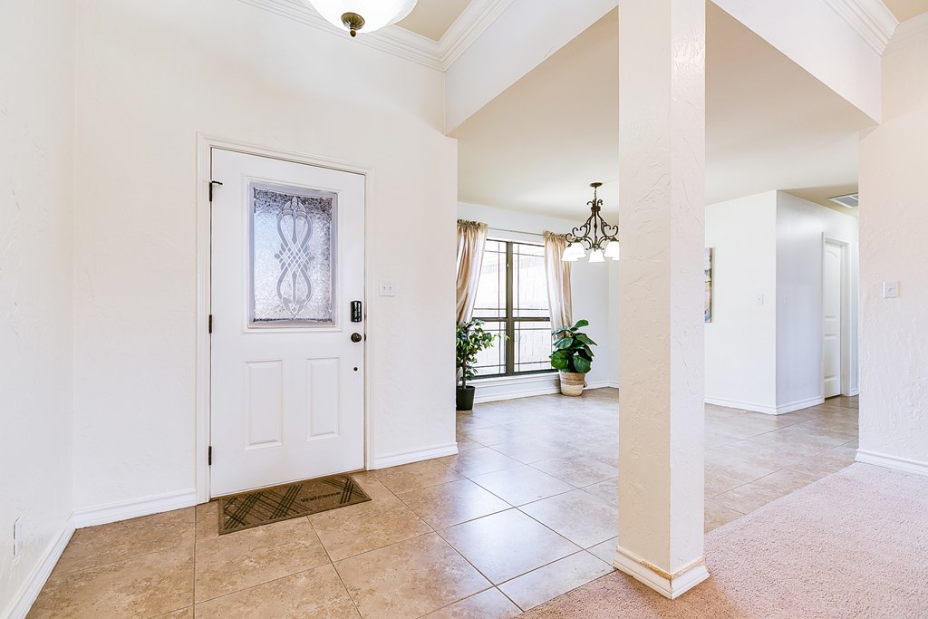 1113 Windemere Circle, San Angelo, Texas image 6