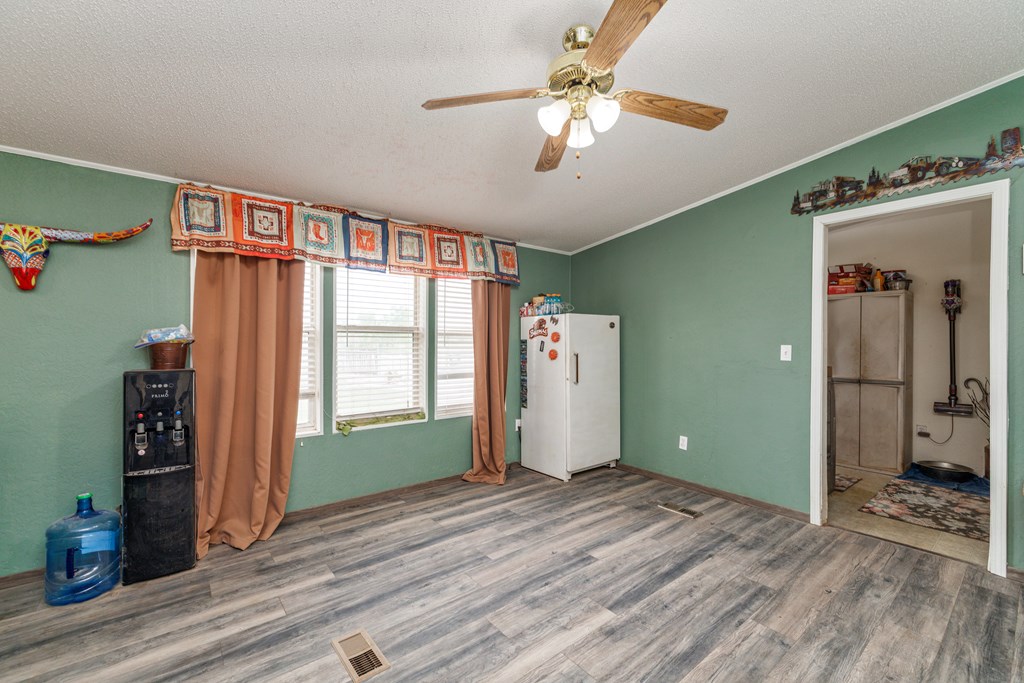 8918 Paradise Lane, San Angelo, Texas image 13