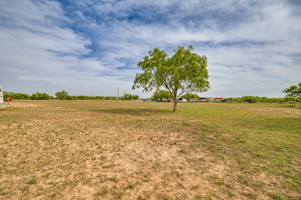 8918 Paradise Lane, San Angelo, Texas image 30