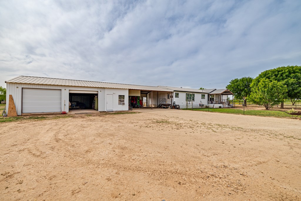 8918 Paradise Lane, San Angelo, Texas image 4