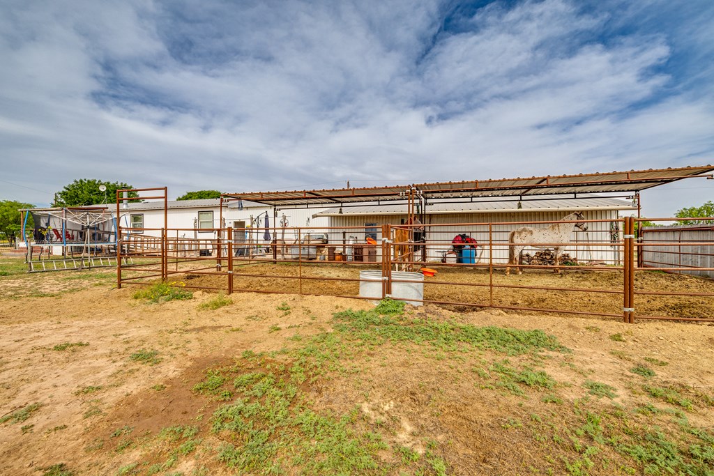 8918 Paradise Lane, San Angelo, Texas image 32