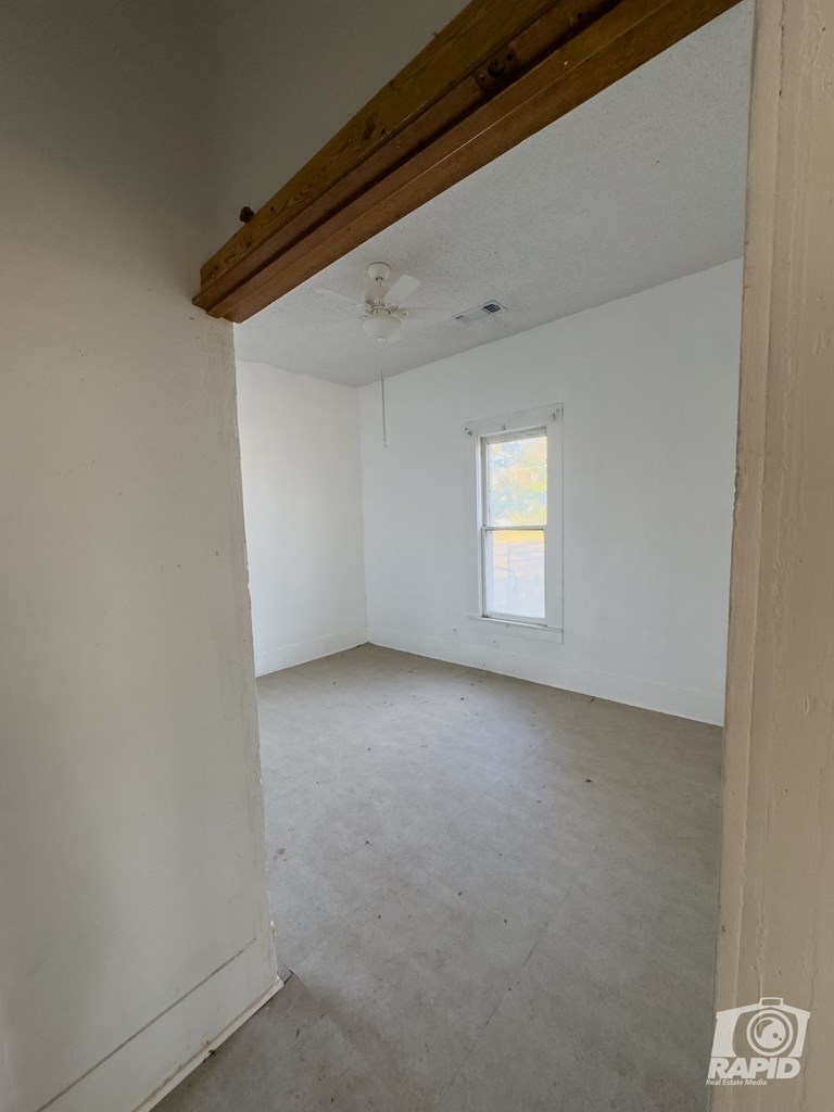 901 S Walnut St, Brady, Texas image 21
