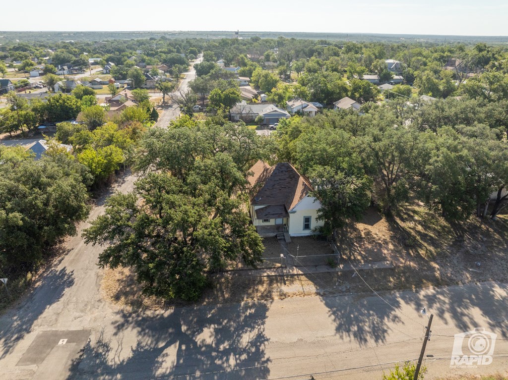 901 S Walnut St, Brady, Texas image 28