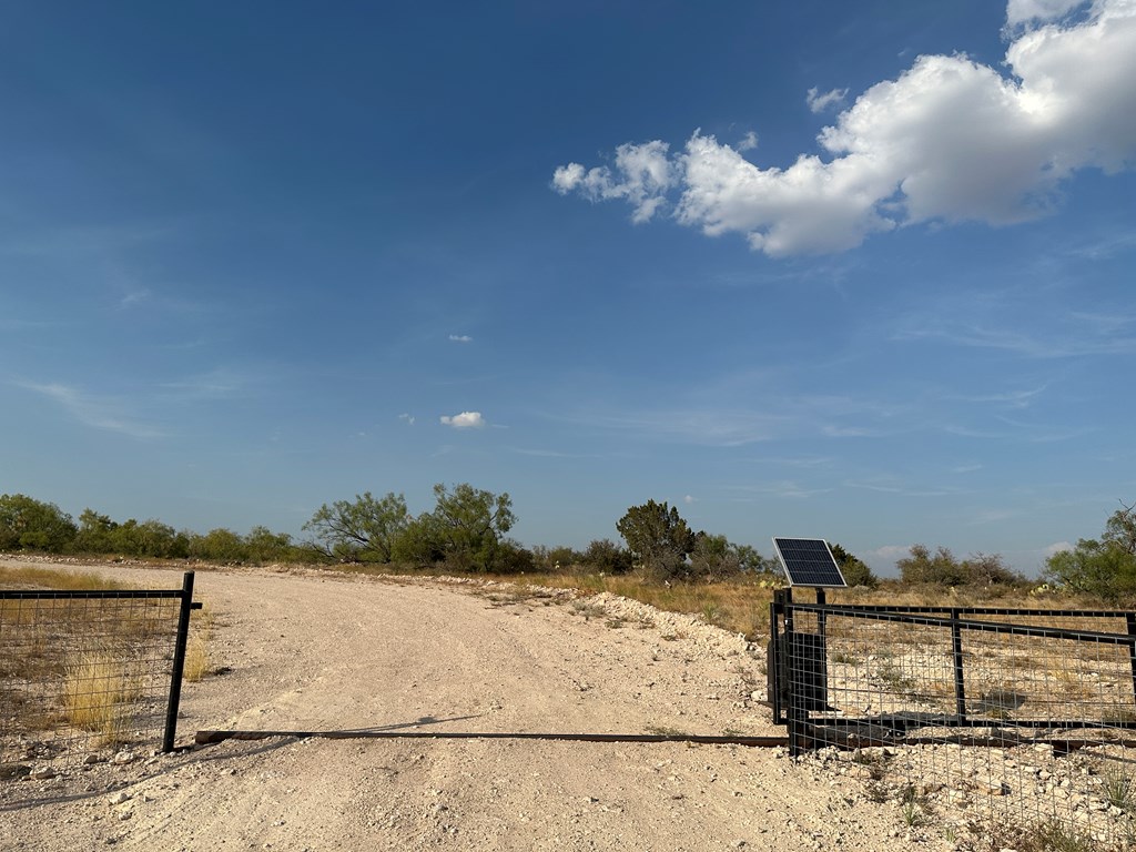 12088 Mule Deer Trail #7, San Angelo, Texas image 22