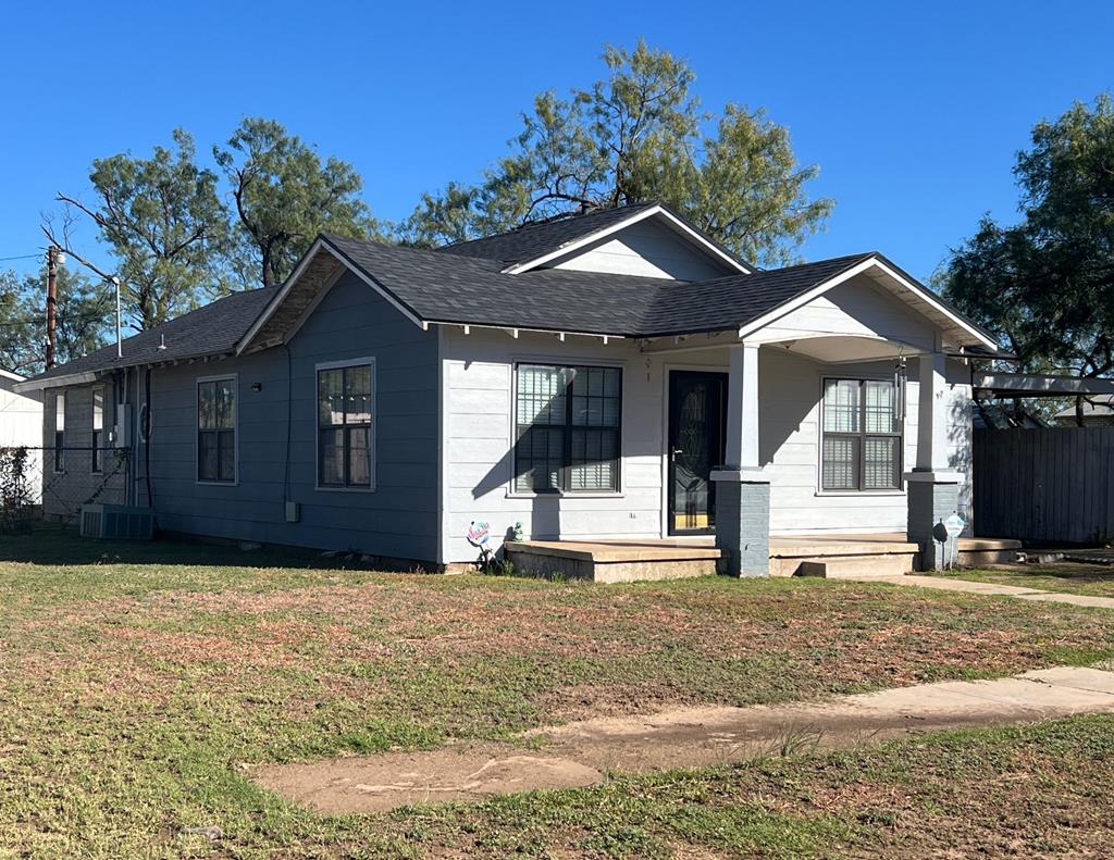 902 17th St, San Angelo, Texas image 1