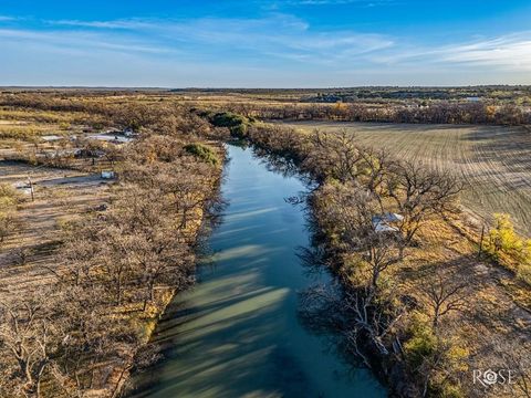 Vacant Land For Sale - 200 Neva Road<br/> Mertzon, TX 76941