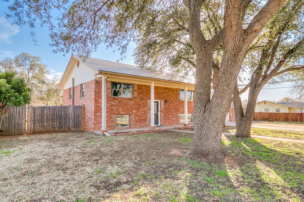 2113 Sul Ross St, San Angelo, Texas image 1