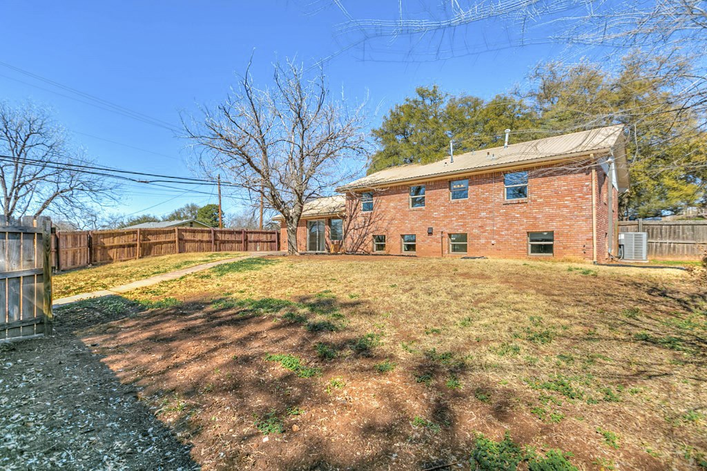 2113 Sul Ross St, San Angelo, Texas image 43