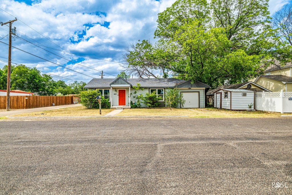 610 W Ave L, San Angelo, Texas image 3