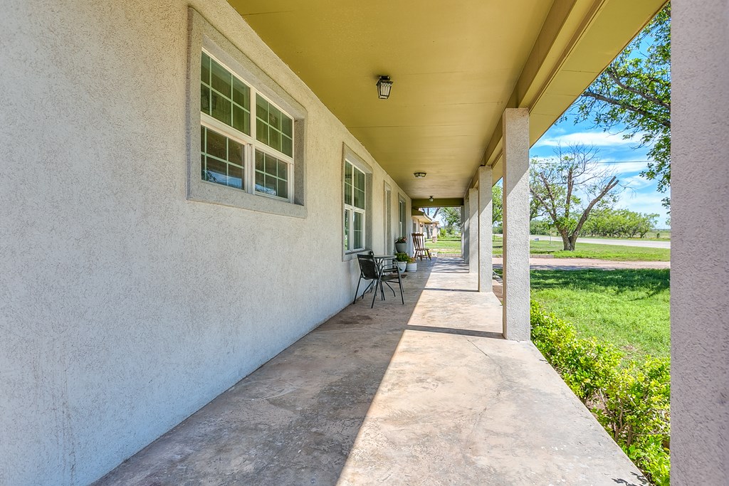 801 Robert Lee Hwy, Sterling City, New Mexico image 4