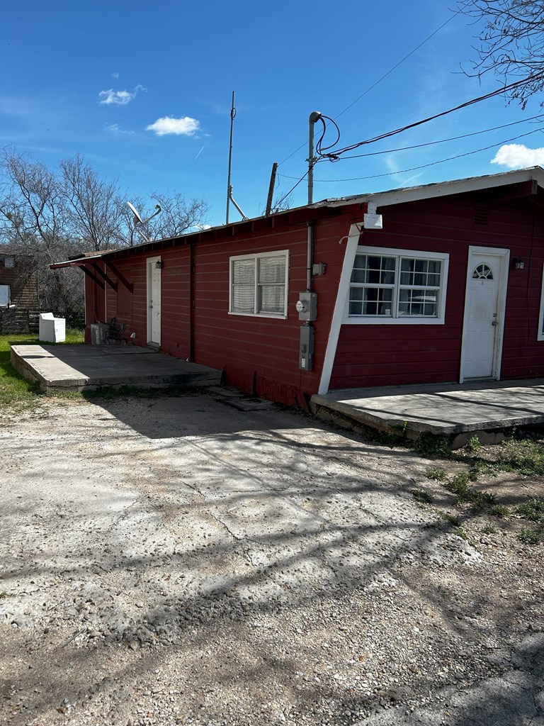 205 Paso Del Norte, Sonora, Texas image 2