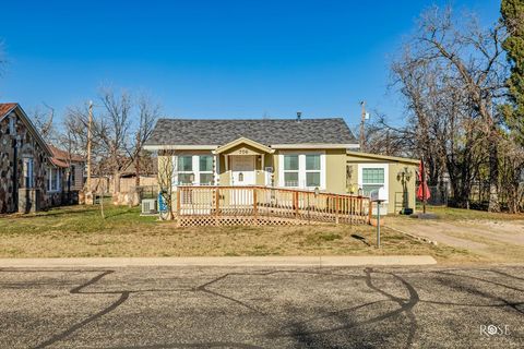 706 N Madison St, San Angelo, TX 76901 - MLS#: 126440