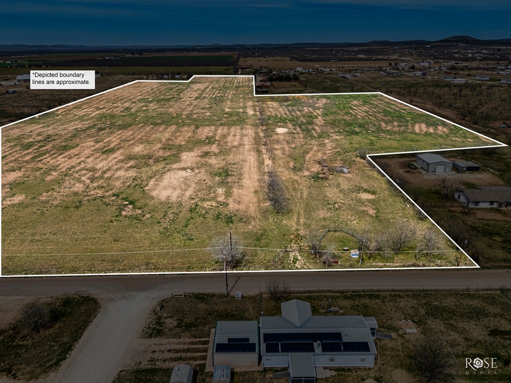 8018 N Evergreen Lane, San Angelo, Texas image 5