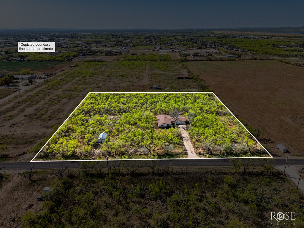 629 Cauley Lane, San Angelo, Texas image 2