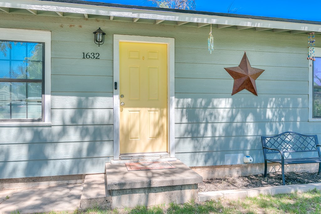 1632 Mission Ave, San Angelo, Texas image 5