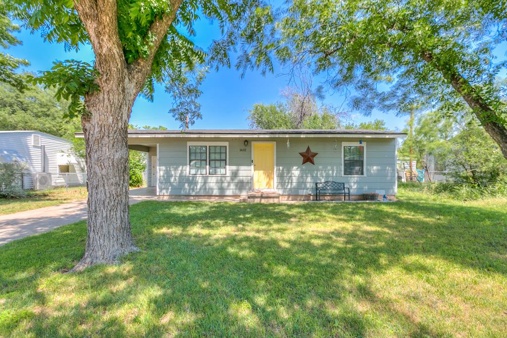 1632 Mission Ave, San Angelo, Texas image 1