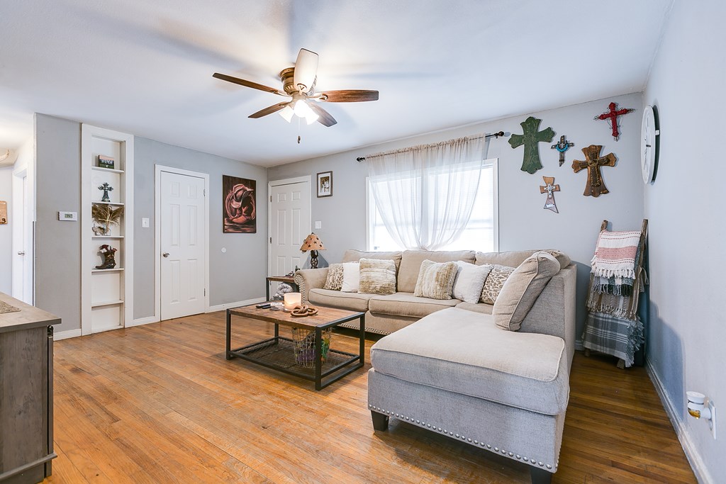 1632 Mission Ave, San Angelo, Texas image 6
