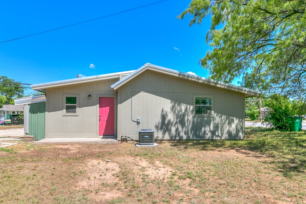 2113 S Hill St, San Angelo, Texas image 5