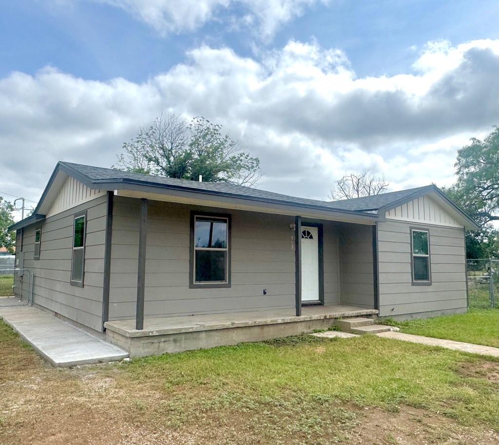 919 E 20th St, San Angelo, Texas image 19