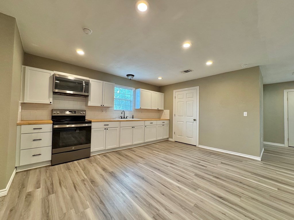 919 E 20th St, San Angelo, Texas image 7