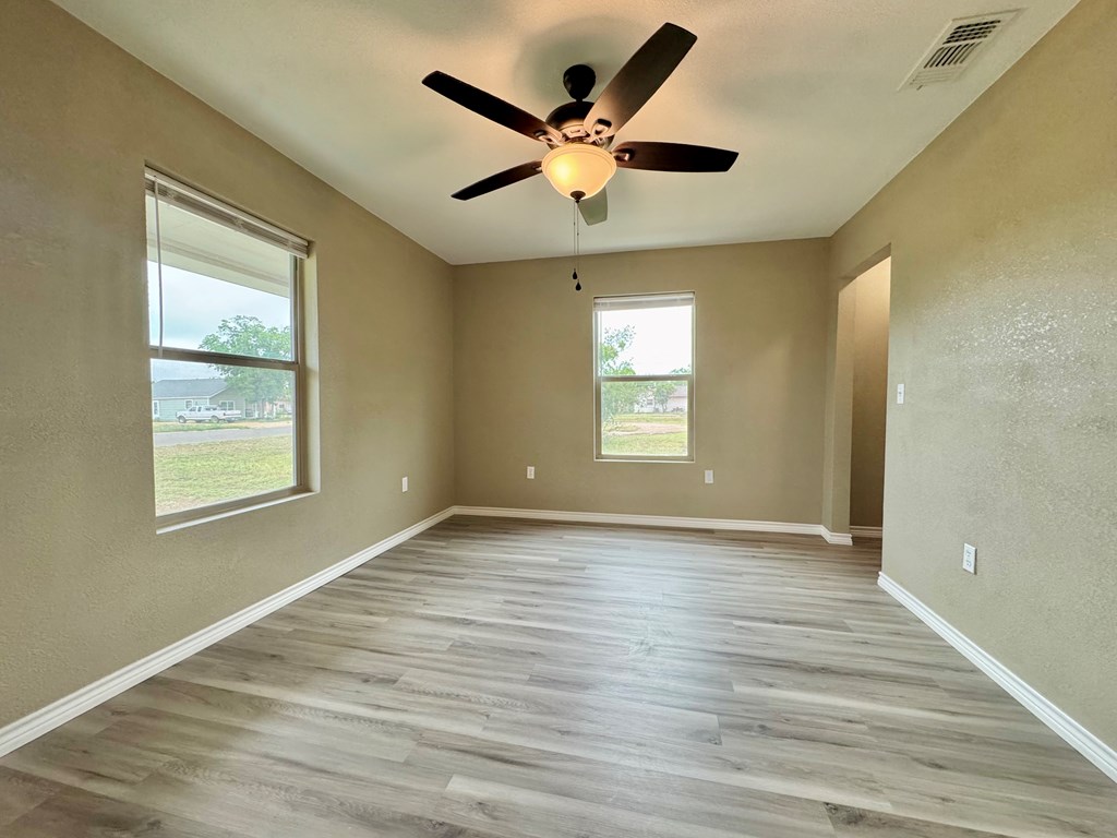 919 E 20th St, San Angelo, Texas image 15