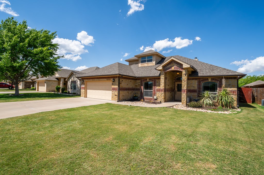 3918 Caroline Lane, San Angelo, Texas image 2