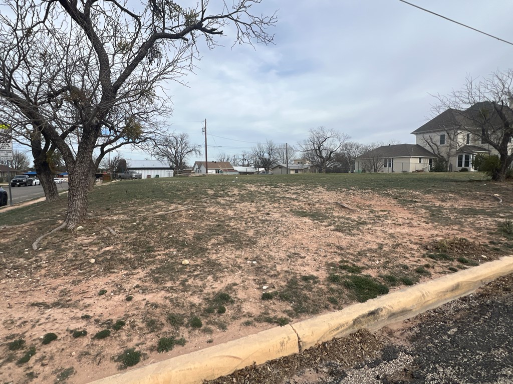 120 N Park St #12, San Angelo, Texas image 5