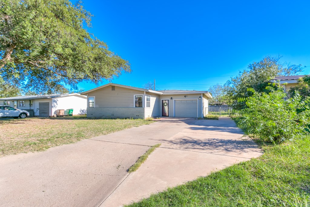 2473 Princeton Ave, San Angelo, Texas image 3