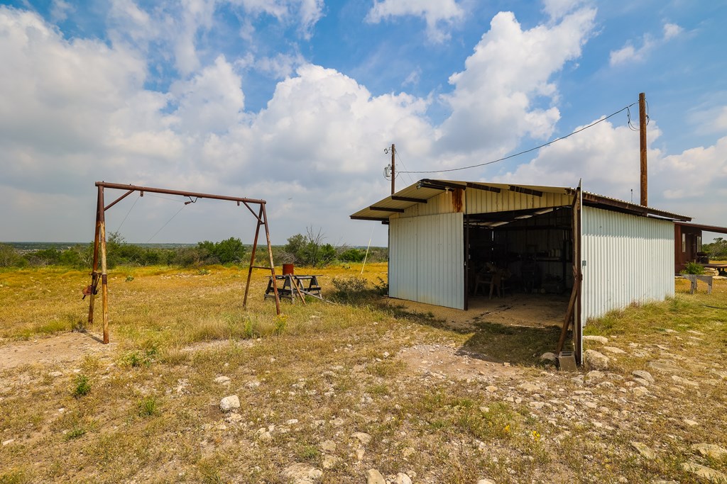 205 Short Rd #35, Ozona, Texas image 7