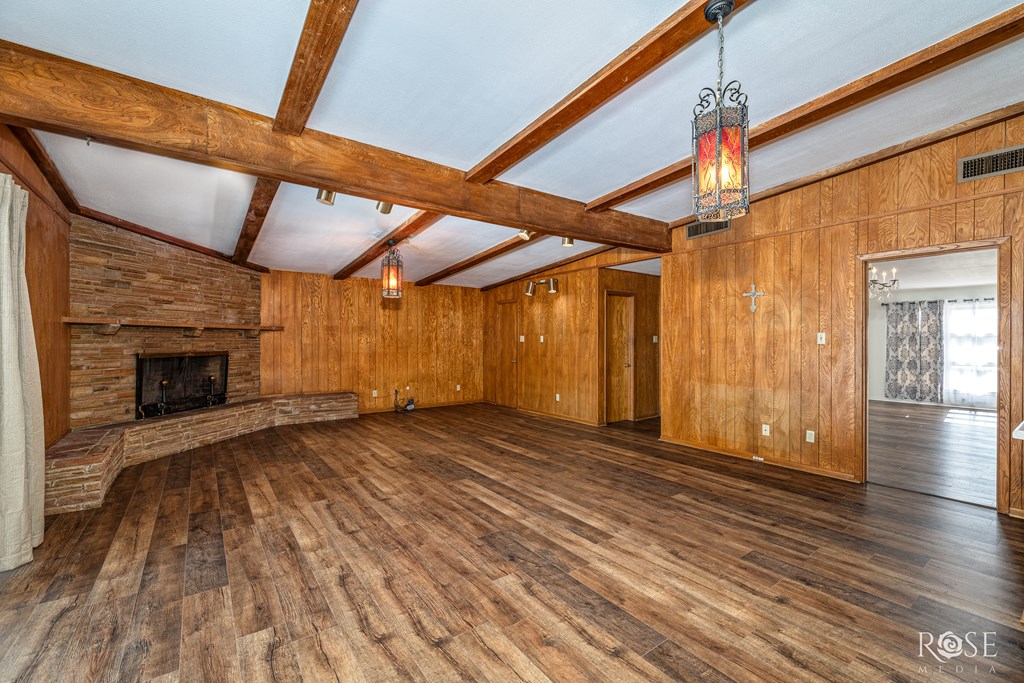 Big Lake, Texas 76932, United States, 4 Bedrooms Bedrooms, ,4 BathroomsBathrooms,Residential,Active,182882