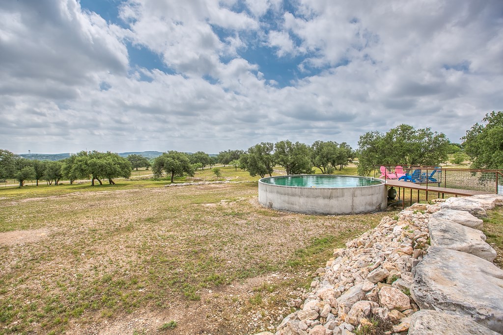 19621 Bluff Rd, Christoval, Texas image 38